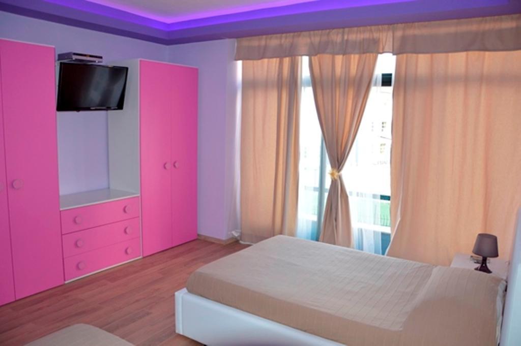 B&B Tirana Smile Kamer foto