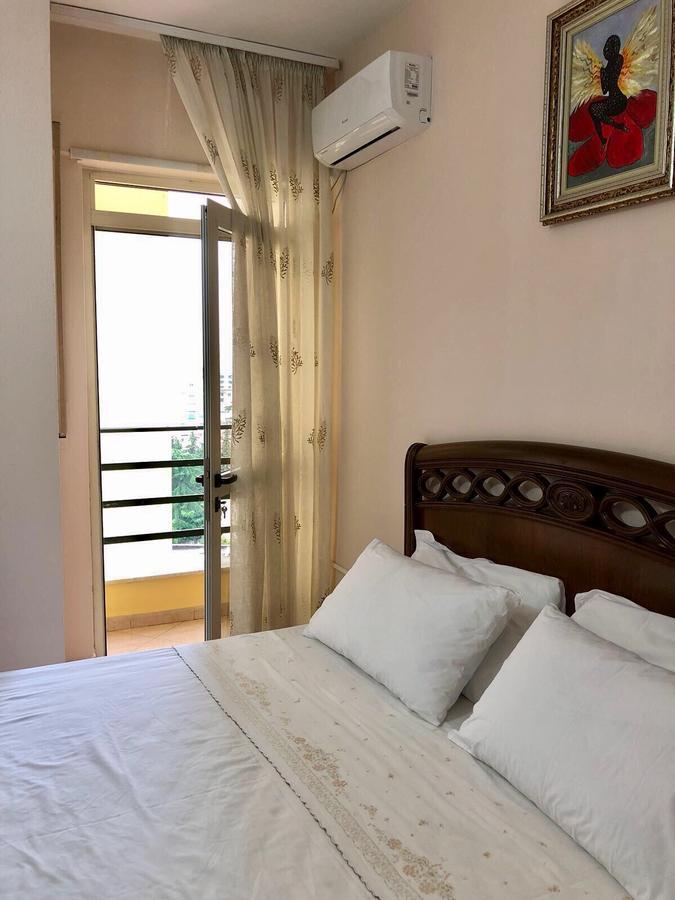 B&B Tirana Smile Buitenkant foto