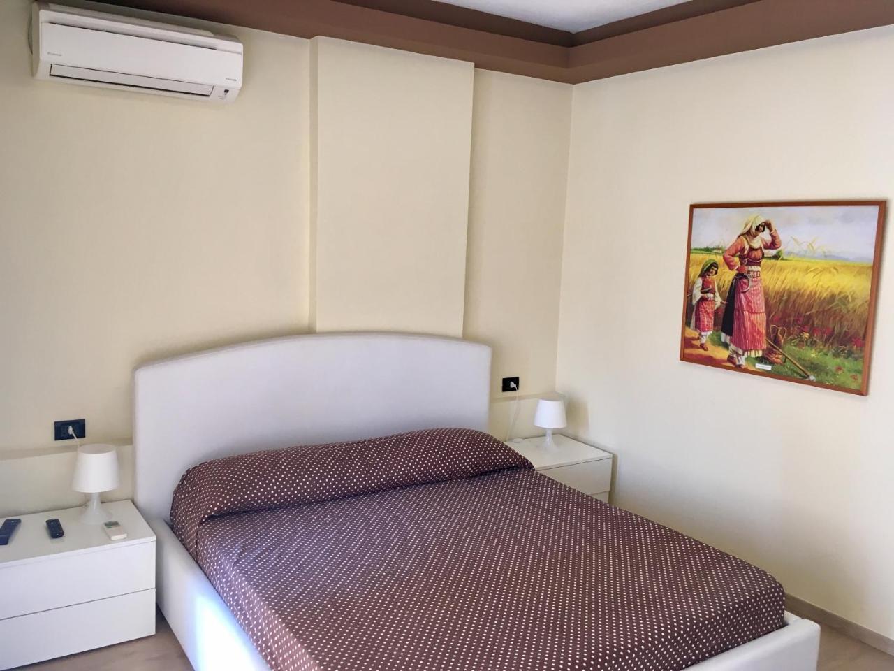 B&B Tirana Smile Buitenkant foto