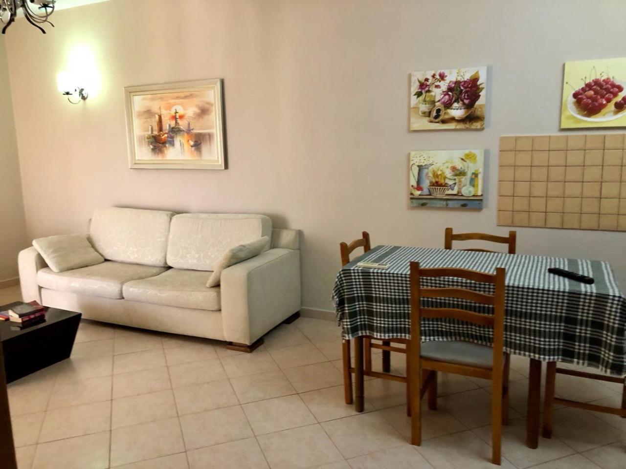 B&B Tirana Smile Buitenkant foto